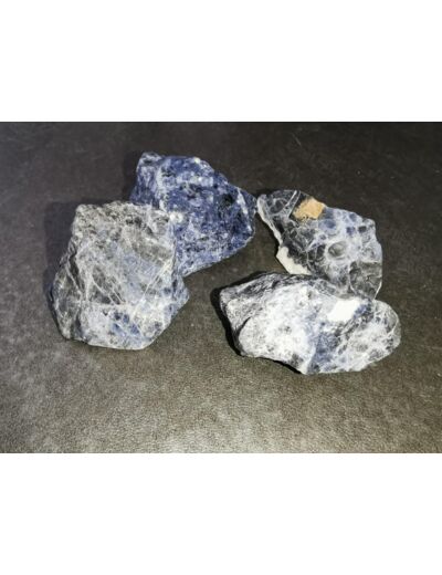 Sodalite pierres brutes