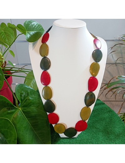 Collier Shakira rouge-kaki-vert en ivoire végétal