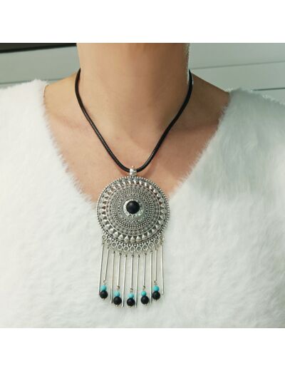 Gros collier onyx/turquoise