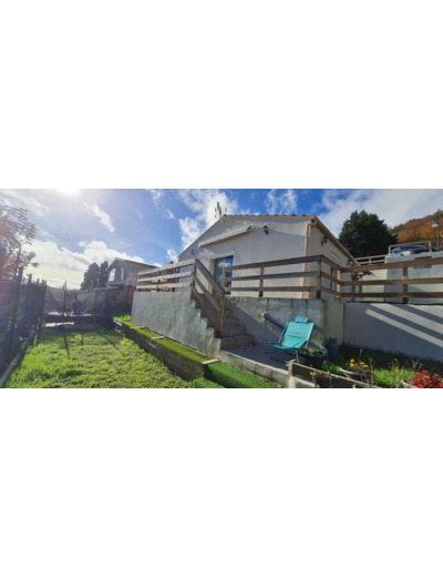 DECOUVREZ CETTE CHARMANTE MAISON NEUVE