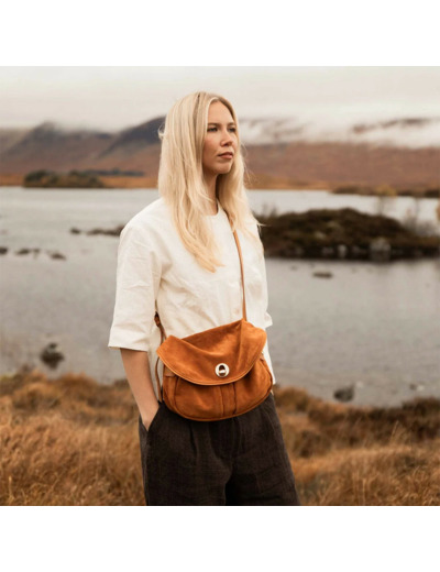 Bleu de Chauffe Sac Musette S Janice Cuir Suédé Ocre