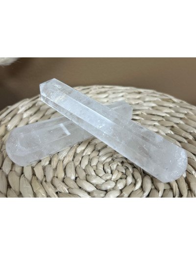 BATON DE MASSAGE EN CRISTAL DE ROCHE