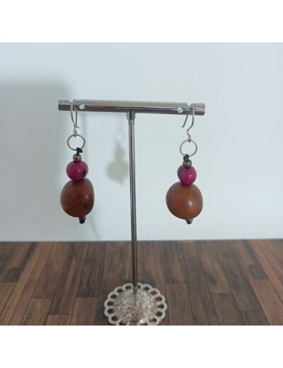 Boucles d'oreilles Nina marron-rose en ivoire végétal