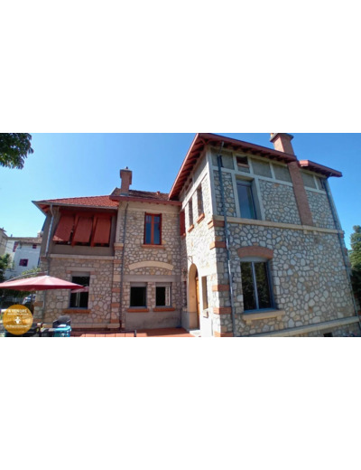Grande maison familiale 5/6 chambres à 1/2 heure de Toulouse