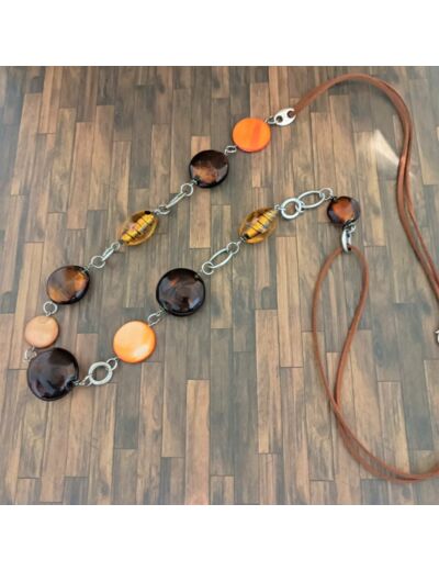 Collier long en perles de Murano tons marron