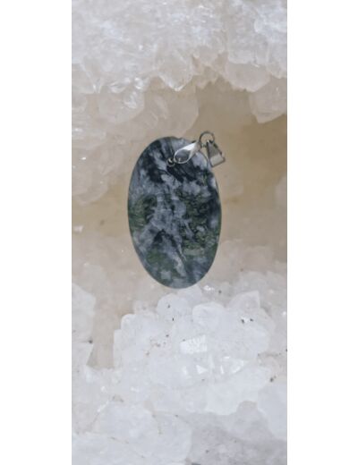 Pendentif smaragdite olpa1657