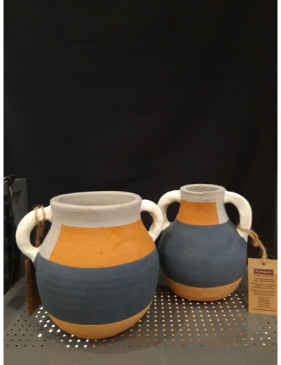 Pots en terre peint