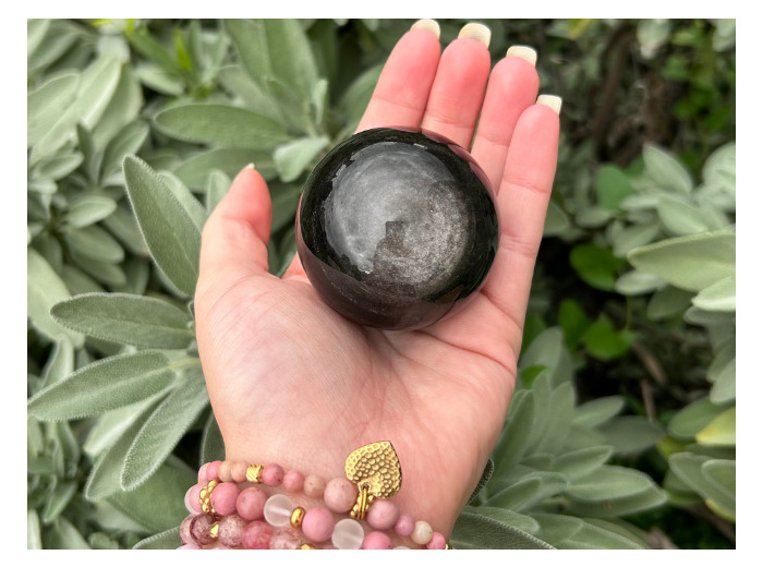 SPHÈRES EN OBSIDIENNE ARGENTÉE