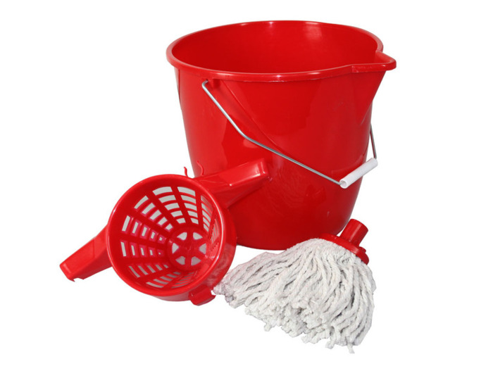 ENSEMBLE LAVE SOLS : SEAU ROND 12L + ESSOREUR + FRANGE