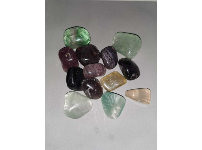 Fluorite taille L pierres roulées