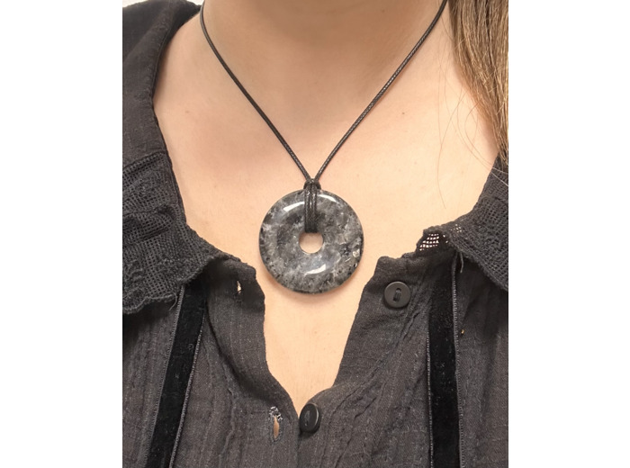 DONUT LARVIKITE