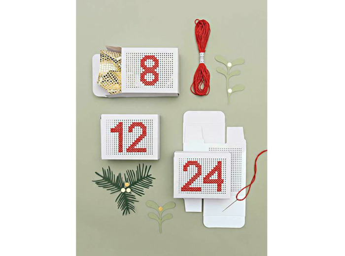 Boites blanches à broder - Calendrier de l'avant