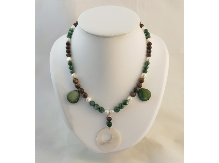 Collier nacre blanc/marron/vert