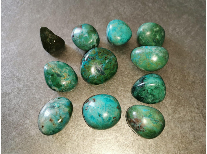 Chrysocolle pierres roulées