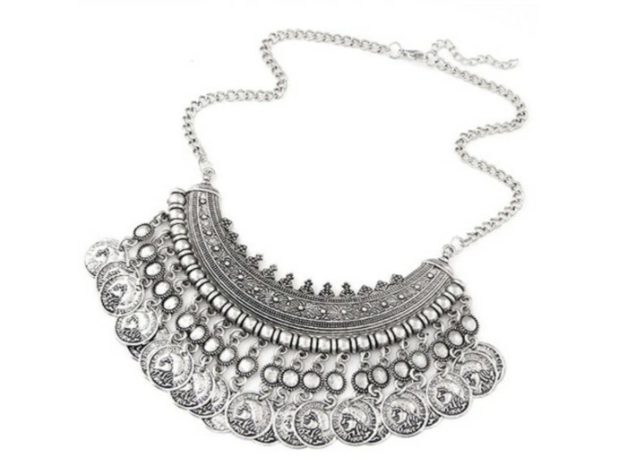 Collier en pièces de monnaie bohème