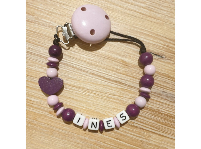 Attache sucette prénom personnalise Violet et parme