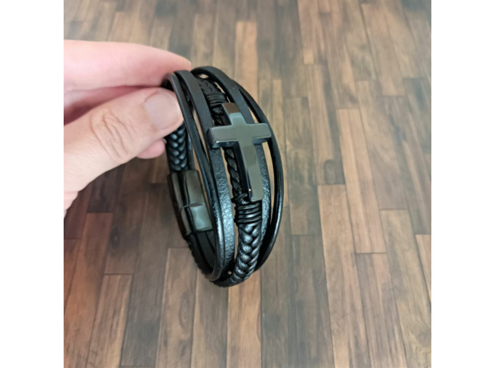 Bracelet cuir homme croix 5 lanières