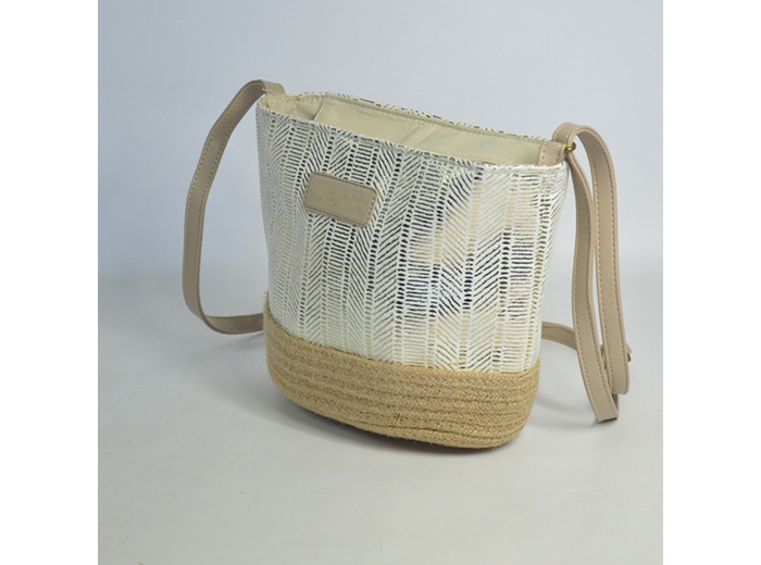 Le Voyage en Panier Carlton Sac trotteur Ecru