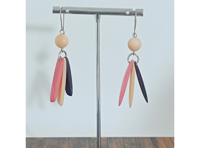 Boucles d'oreilles Jemma rose-beige-noir en ivoire végétal