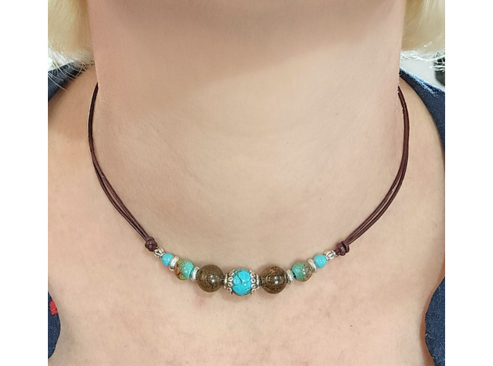 Tour de cou turquoise/bronzite argenté sur cordon marron