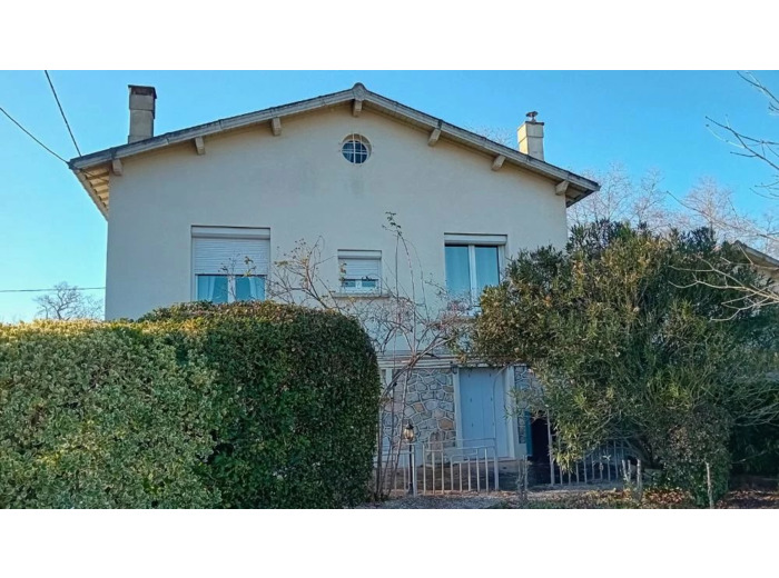 Charmante maison à Soual 4-6 chambres : très rare !