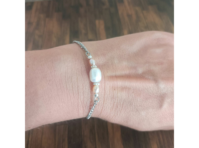 Bracelet perles d'eau douce et acier inoxydable