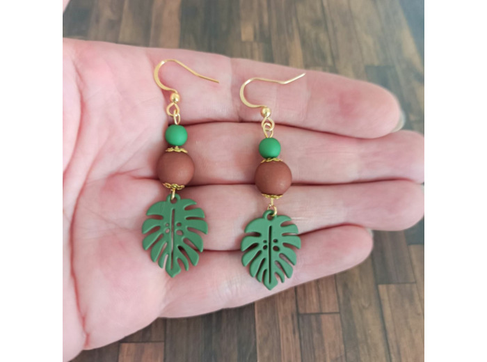 Boucles d'oreilles feuilles de palmier marron/vert/doré