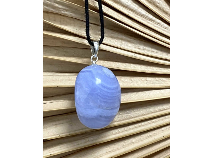 PENDENTIF CALCÉDOINE BLEUE