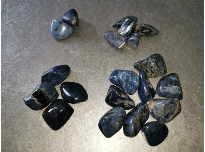 Dumortierite taille L pierres roulées