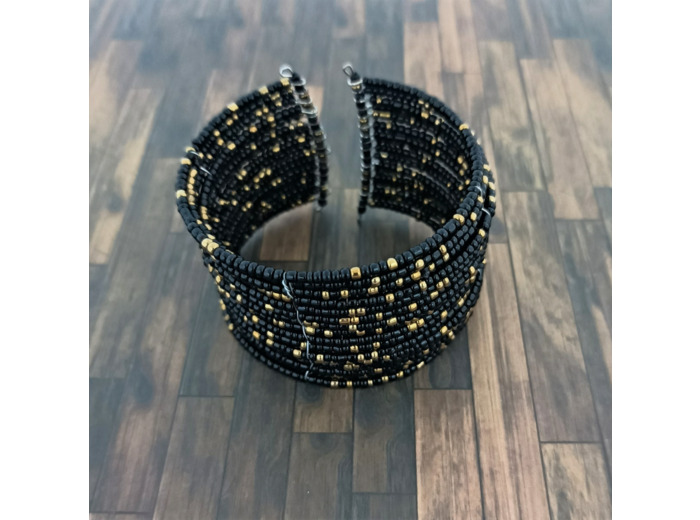 Bracelet multicouches (16) perles de rocaille noir/doré