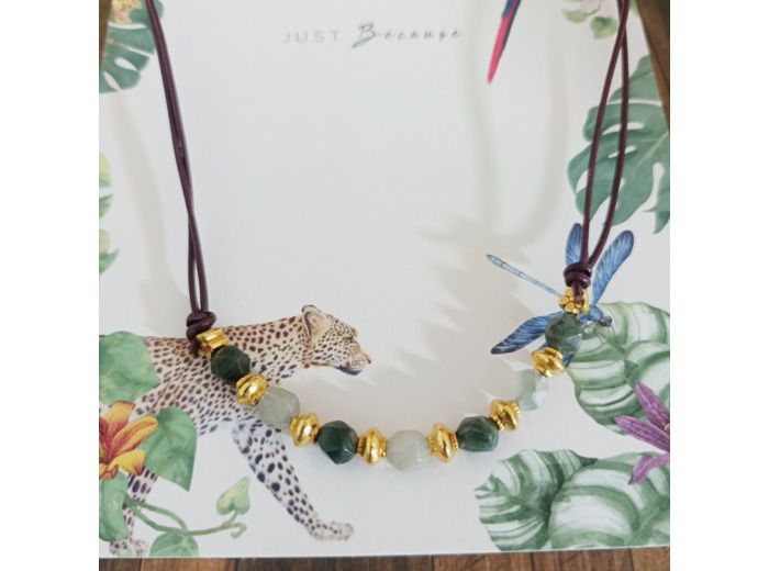 Tour de cou cuir jade verte doré