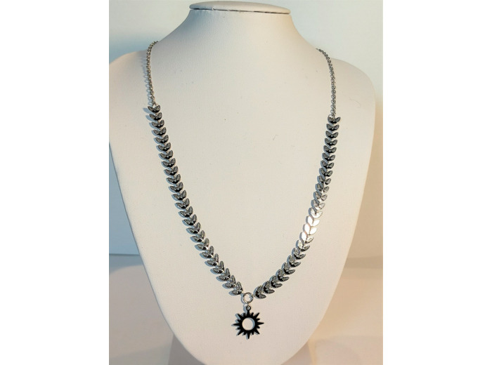 Tour de cou argenté feuille/soleil