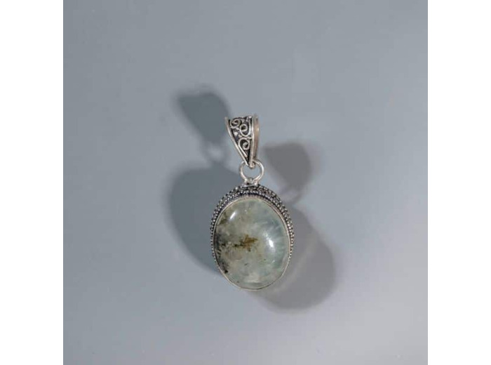 Pendentif prehnite monture argent 925/000 (vendu sans chaine) BG22