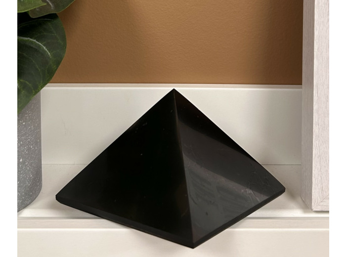 PYRAMIDE SHUNGITE GRANDE