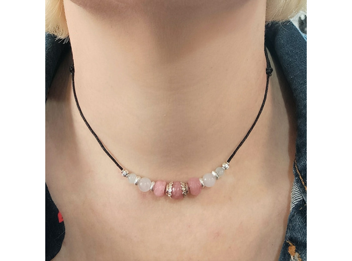 Tour de cou rhodochrosite/quartz rose argenté sur cordon noir