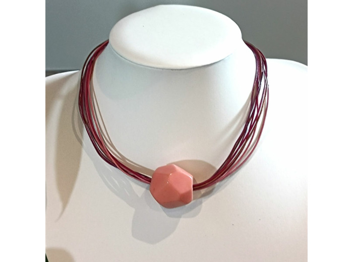 Collier Lila en ivoire végétal