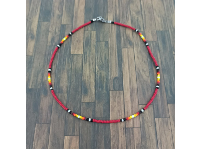 Collier enfant  2 - 4 ans en perles de rocaille rouge