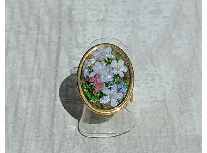 Bague résine ovale doré fleurs bleu #8