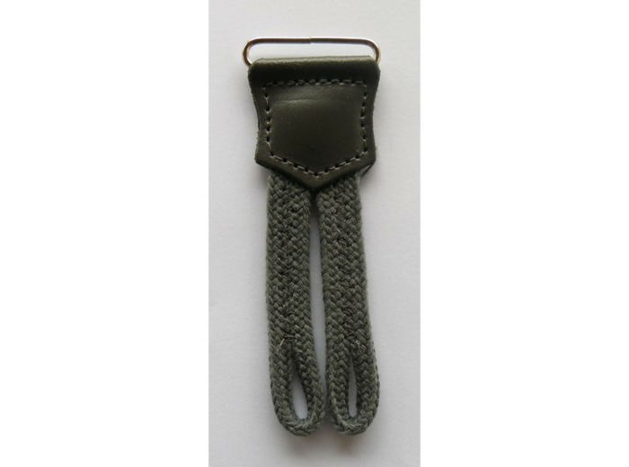 Patte de boutonnage pour bretelles grise