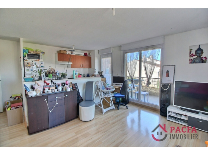Appartement T3 dans résidence CASTRES