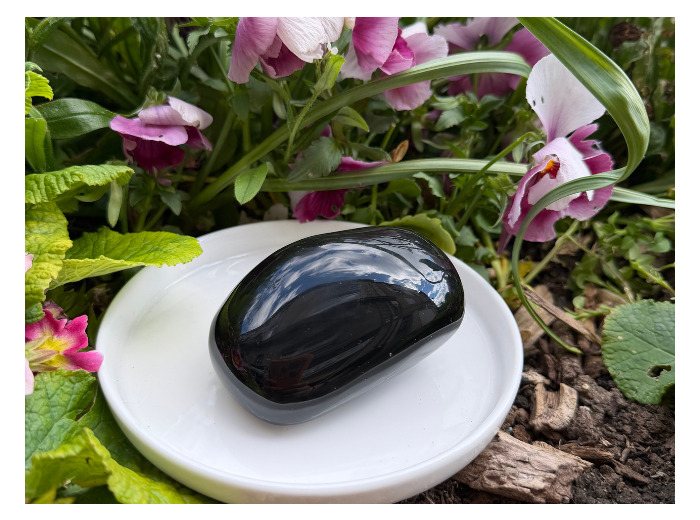 GALET OBSIDIENNE OEIL CÉLESTE