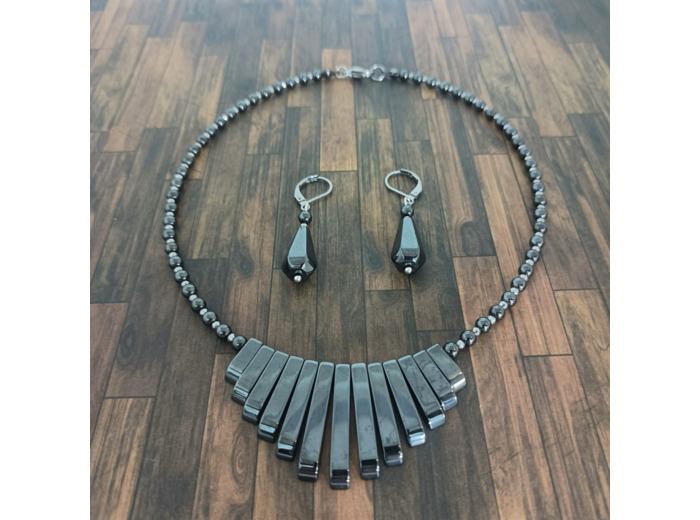 Parure 2pcs tout en Hématite