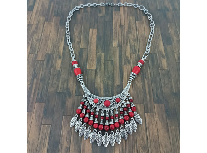 Collier argenté/rouge feuilles
