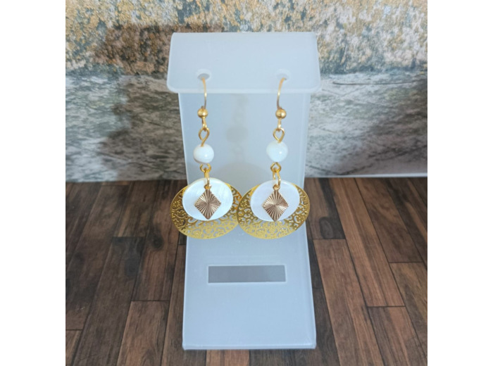 B.O. nacre et pampilles dorées