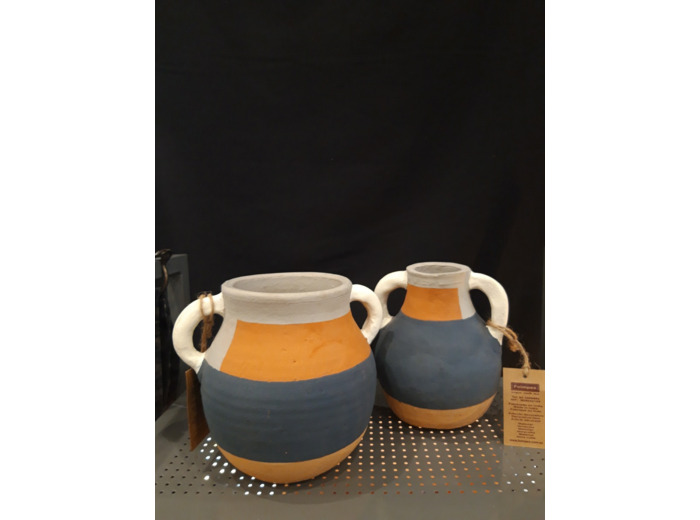 Pots en terre peint