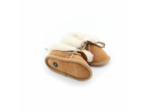 Chaussons bébé beiges en peau de mouton