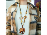 Collier en bois éléphant