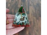 Pyramide orgonite n°29  5 x 5cm