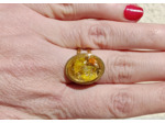Bague résine ovale doré fleur jaune/orange #18