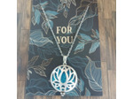 Collier aromathérapie lotus